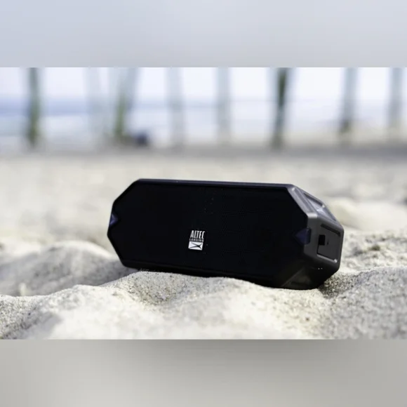 HydraBlast Wireless Portable Bluetooth Speaker - Picture 5 of 6